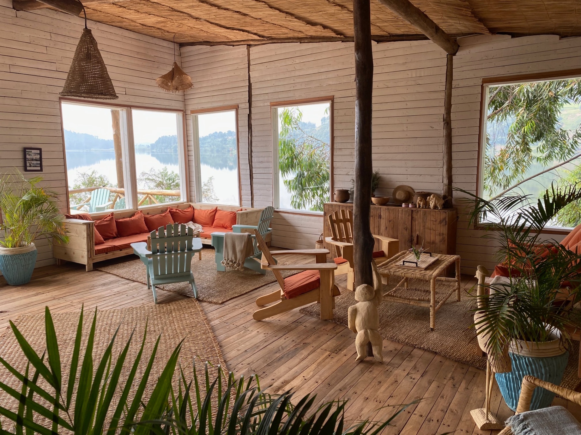The lodge lounge, hand-built with local wood